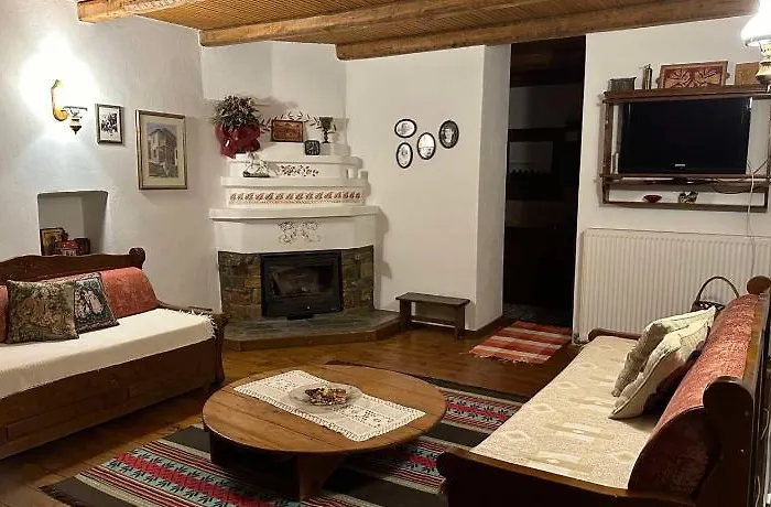το ανώι Palaios Panteleimonas